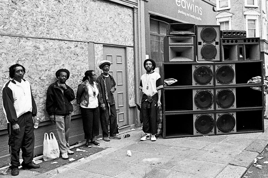 Notting-Hill-Carnival-sound-systems